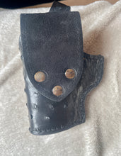 Load image into Gallery viewer, Ostrich snap on /belt loop
