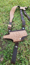 Load image into Gallery viewer, Shoulder holster/ Arquera
