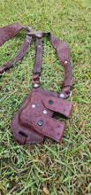Load image into Gallery viewer, Shoulder holster/ Arquera
