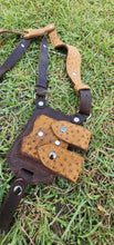 Load image into Gallery viewer, Shoulder holster/ Arquera

