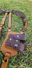 Load image into Gallery viewer, Shoulder holster/ Arquera

