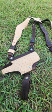 Load image into Gallery viewer, Shoulder holster/ Arquera
